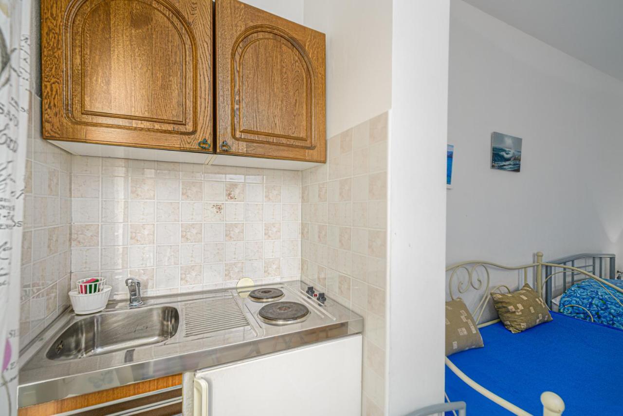 Studio Holiday Adriatic Pag Town Eksteriør billede